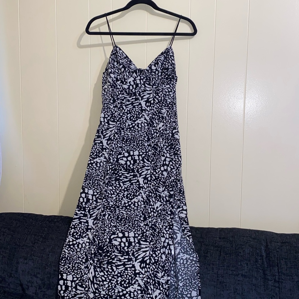 Black and White Midi Dress with Leg Slit
